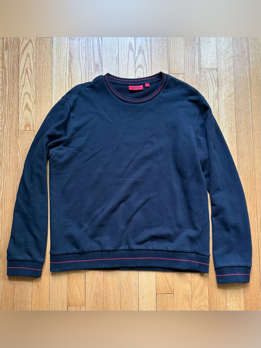 Hugo Boss Men’s Smarlo Crewneck Sweater Large Black Red Solid